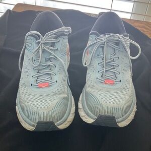 Hoka Bondi 7 women’s 8.5 light blue